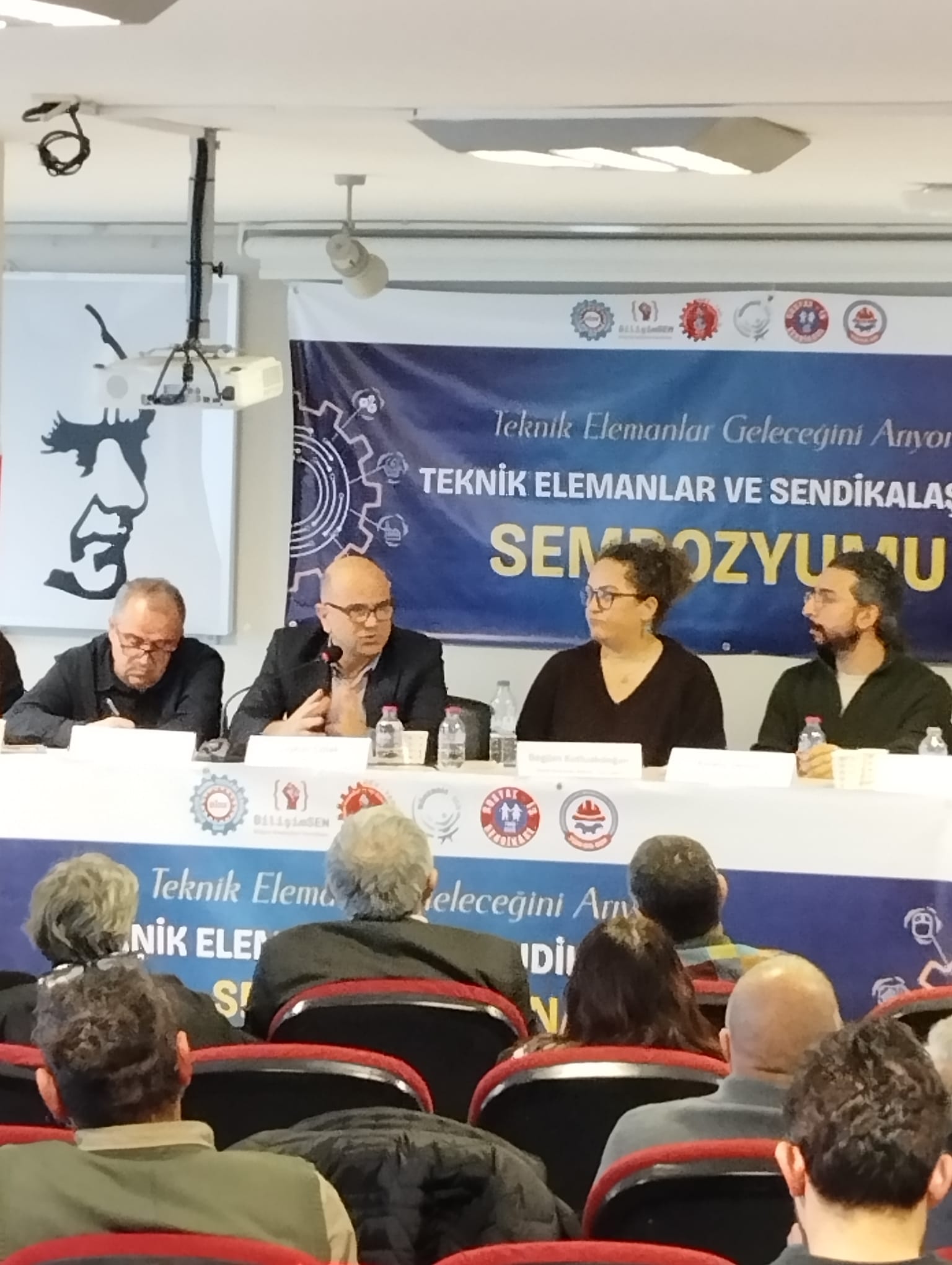 Teknik Elemanlar ve Sendikalaşma Sempozyumu Yapıldı